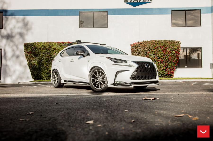  Lexus NX on Vossen Wheels (VFS1) 2017 года  (фото 11 из 29)